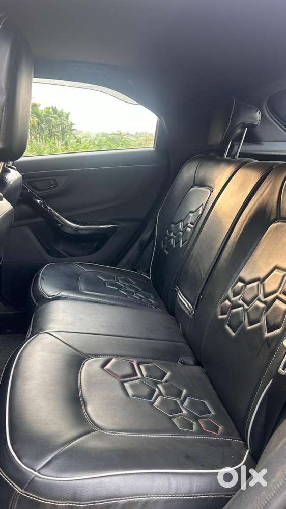 Tata Nexon Diesel Dark Edition