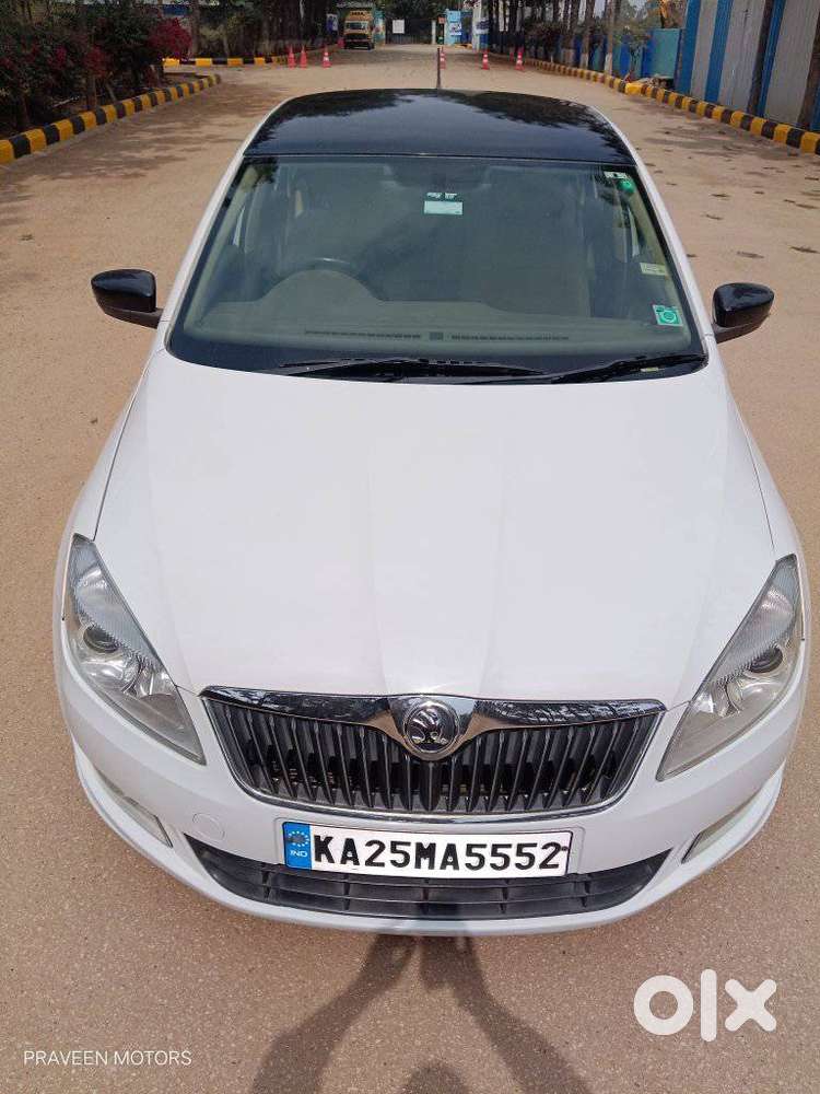 Skoda Rapid Elegance 1.6 Tdi Cr Manual, 2014, Diesel