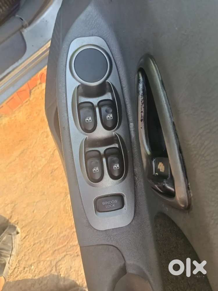 Hyundai Accent 2000 Well Maintained Documents Lapsed Price Fixed