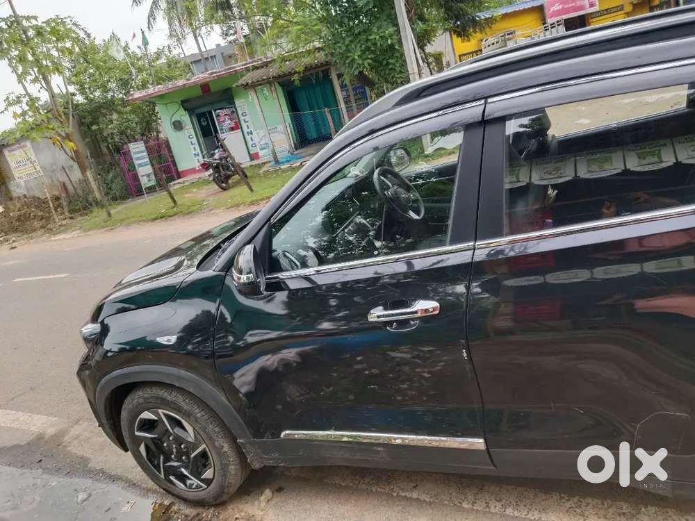 Kia Sonet Htk Plus 2025 Manual Petrol