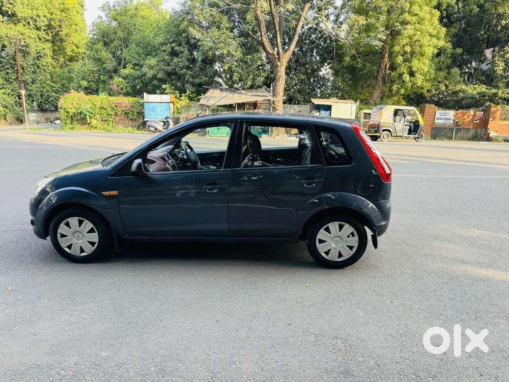 Ford Figo 2010-2012 Petrol Zxi, 2011, Petrol