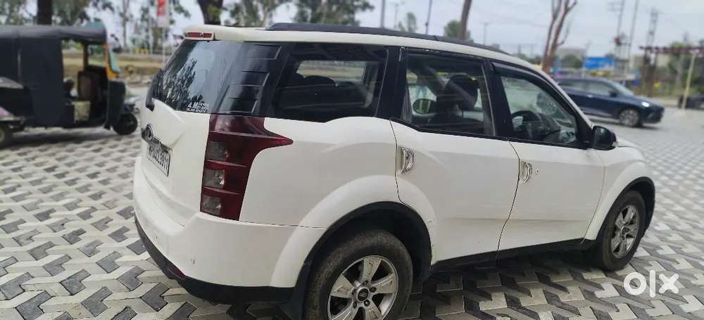 Mahindra Xuv500 2013 Diesel 95000 Km Driven