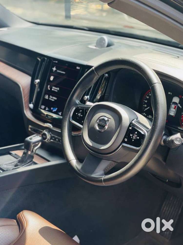 Volvo Xc60 D5 Awd Automatic, 2021