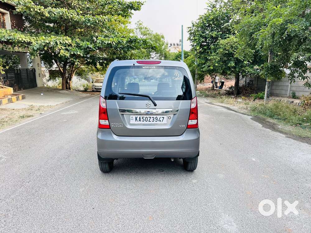 Maruti Suzuki Wagon R Vxi Plus Mt, 2018, Petrol