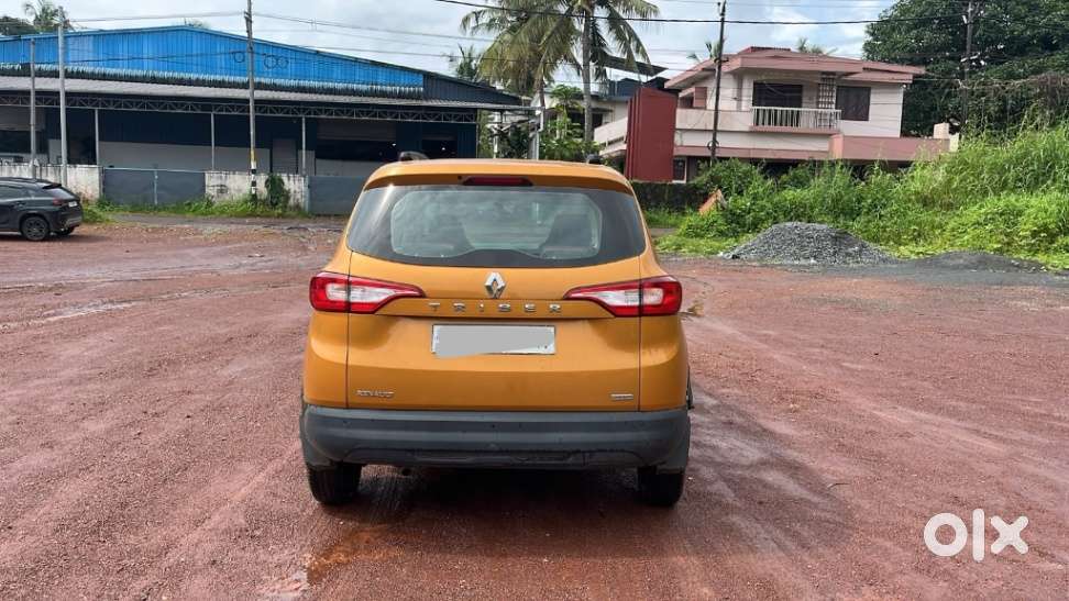 Renault Triber Rxl, 2020, Petrol