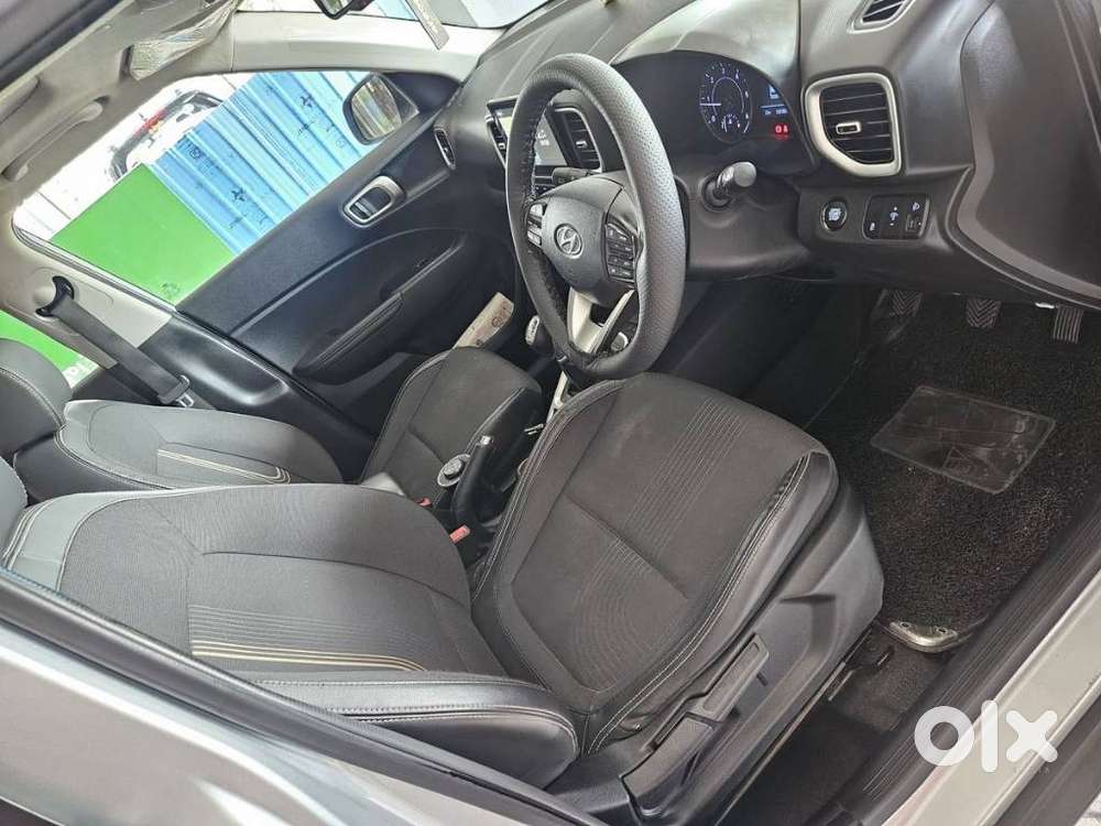Hyundai Venue Sx (o) Mt 1.5 Diesel, 2019, Diesel