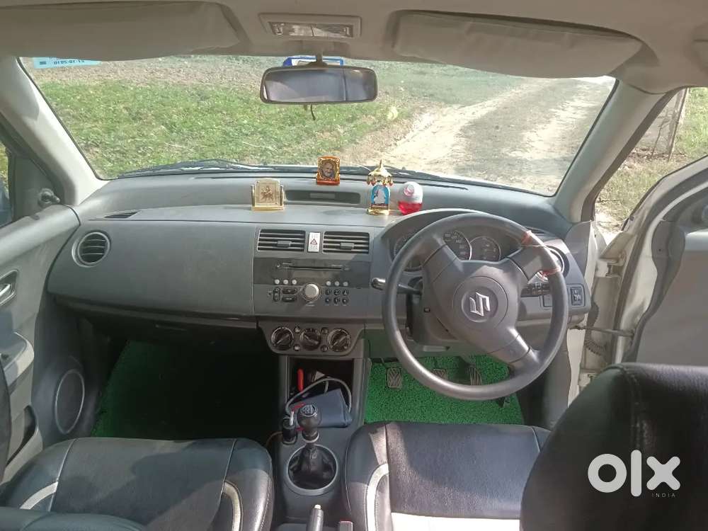 Maruti Suzuki Swift Dzire 2010