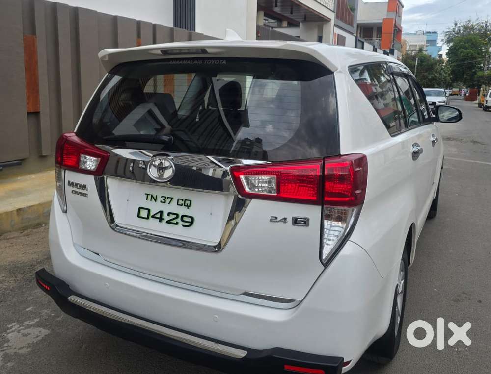 Toyota Innova Crysta 2.4 G Mt 8s, 2016, Diesel