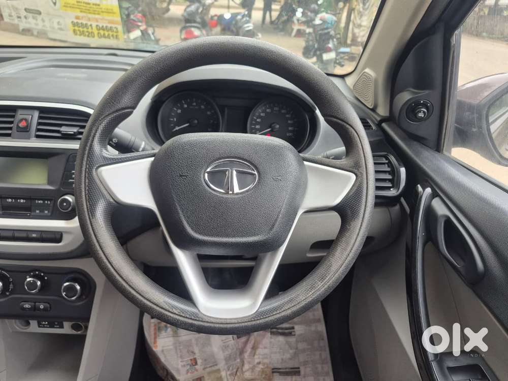 Tata Tiago 1.2 Revotron Xt Rhythm, 2016, Petrol