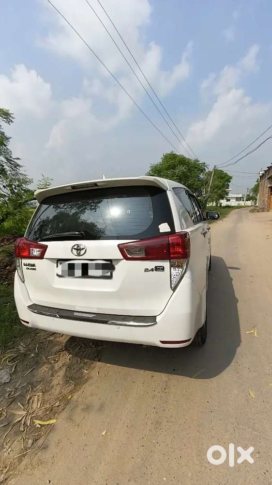 Toyota Innova Crysta 2018