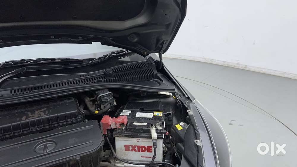 Tata Tiago 1.2 Revotron Xt Option, 2023, Petrol