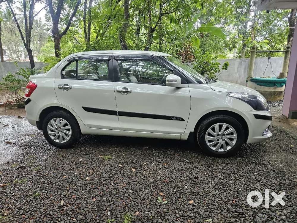 Maruti Suzuki Dzire 2016 Petrol 45000 Km Driven