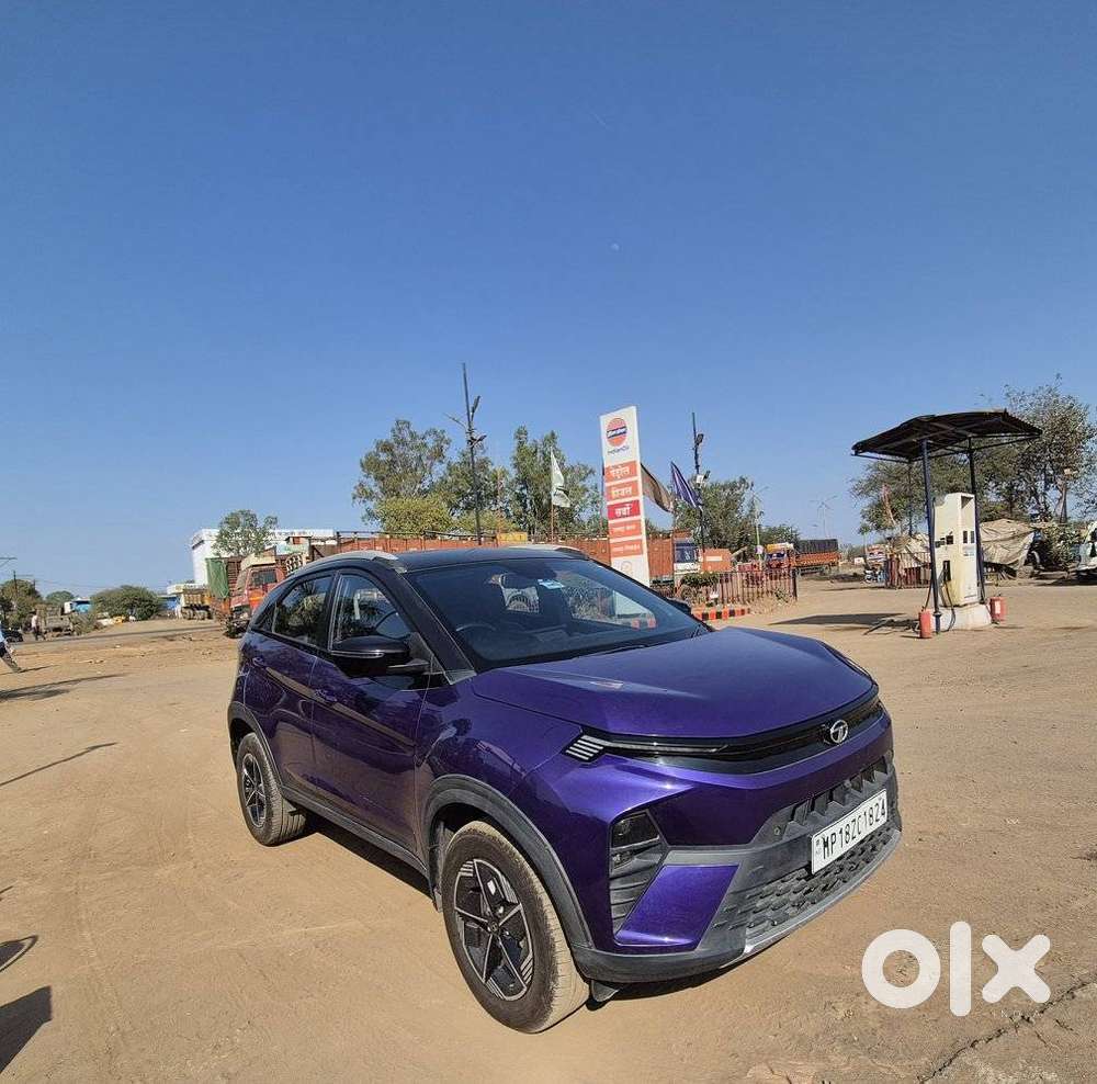 Tata Nexon Fearless Purple 1.2 Revotron Petrol 6mt, 2023, Petrol