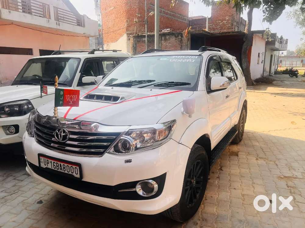 Toyota Fortuner 2015