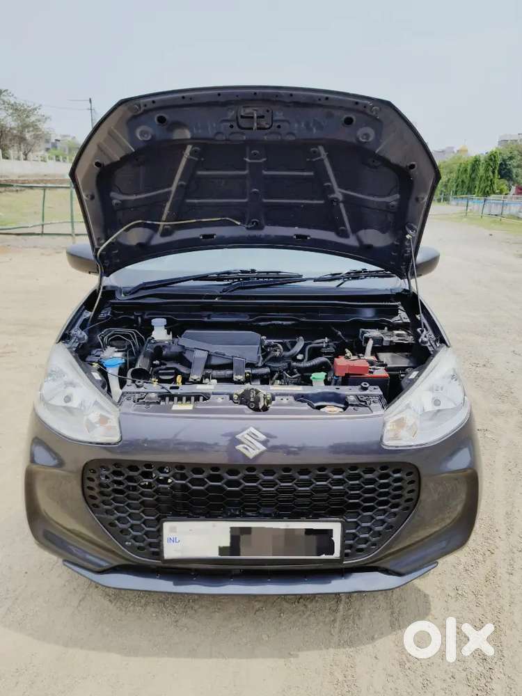 Maruti Alto K10 2024
Top End Modal 
9275.km Only 
(6) Airbags