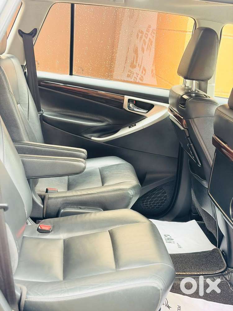 Toyota Innova Crysta 2.8 Z, 2017, Diesel
