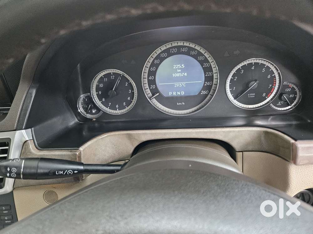 Mercedes-benz E-class E 200 Cgi, 2011, Petrol