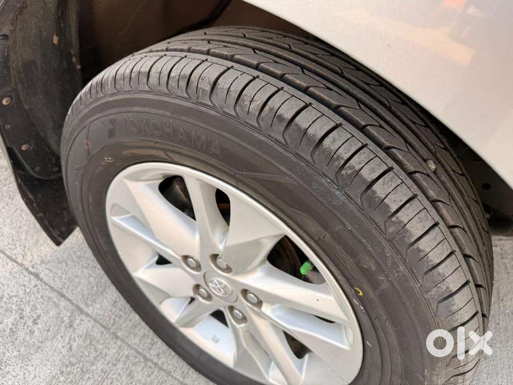 Toyota Innova Crysta Diesel Car 2023