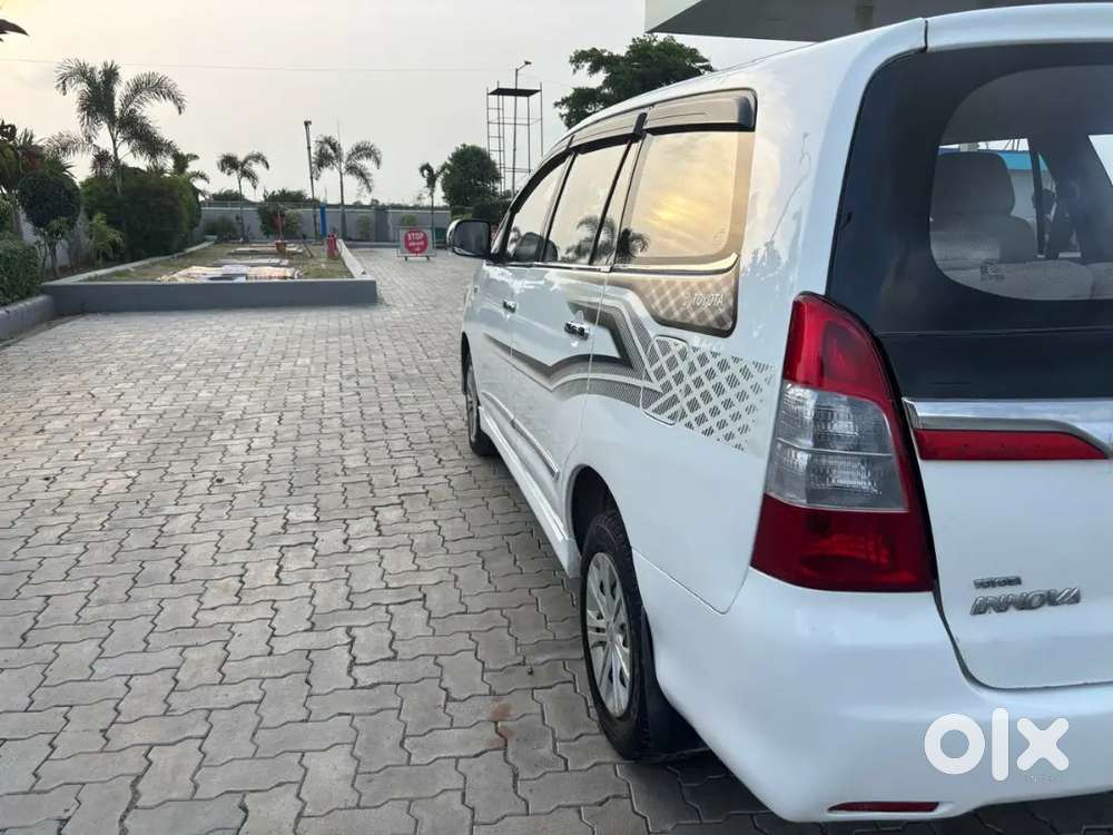 Toyota Innova Diesel 2.5 2013