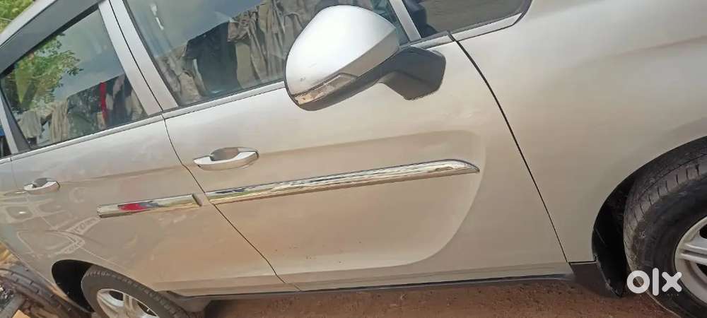 Mahindra Marazzo M4 Diesel Manual 2019