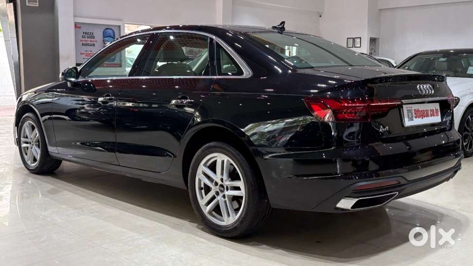 Audi A4 2.0 Premium Plus 40 Tfsi, 2022, Petrol