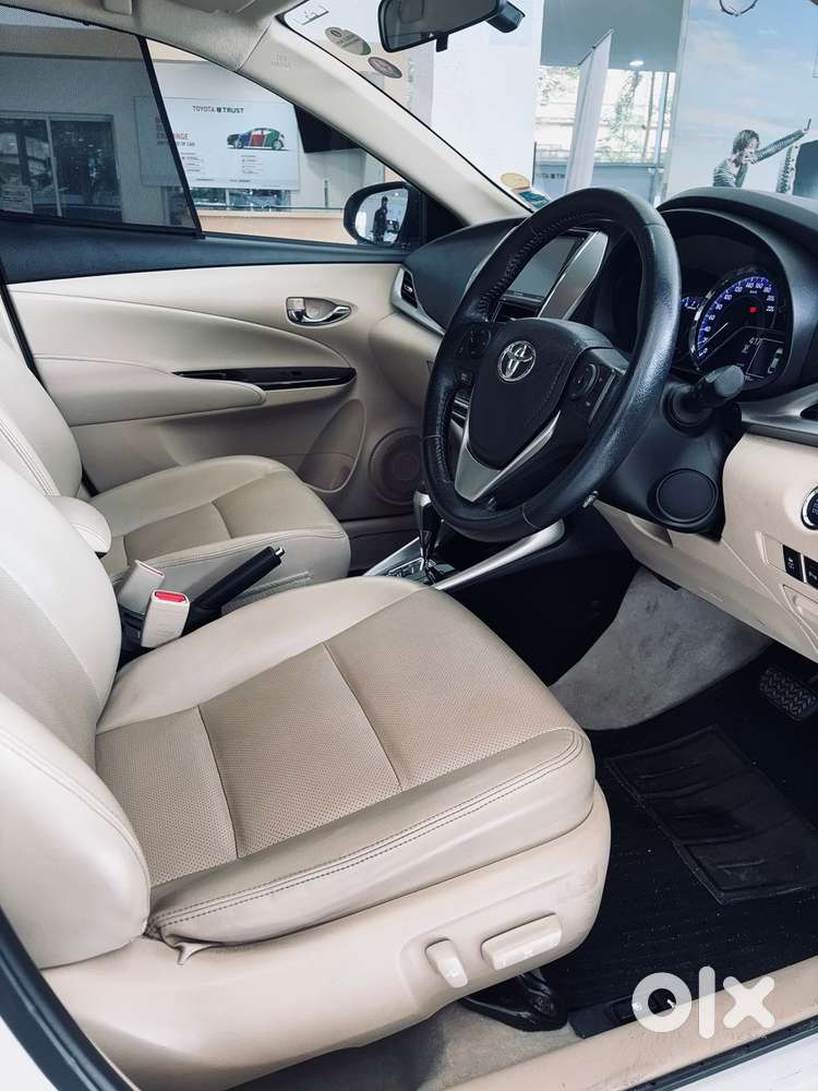 Toyota Yaris Vx Cvt, 2019, Petrol