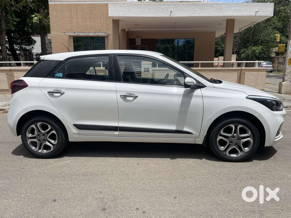 Hyundai I20 Asta Option, 2018, Petrol