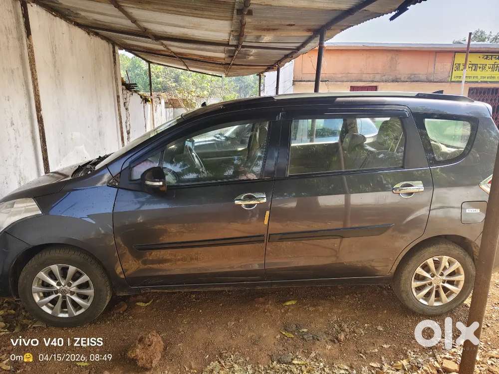 Maruti Suzuki Ertiga 2015 Diesel 120000 Km Driven