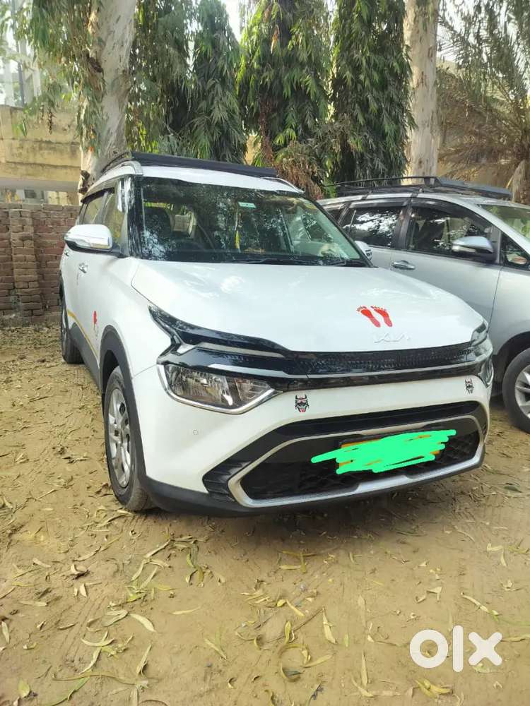 Kia Carens Clavis 2024 Petrol 2024 Km Driven