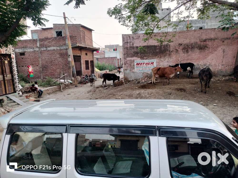 Maruti Suzuki Eeco Cng & Hybrids Good Condition