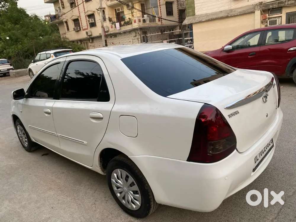 Toyota Etios 2011 Cng & Hybrids 64000 Km Driven