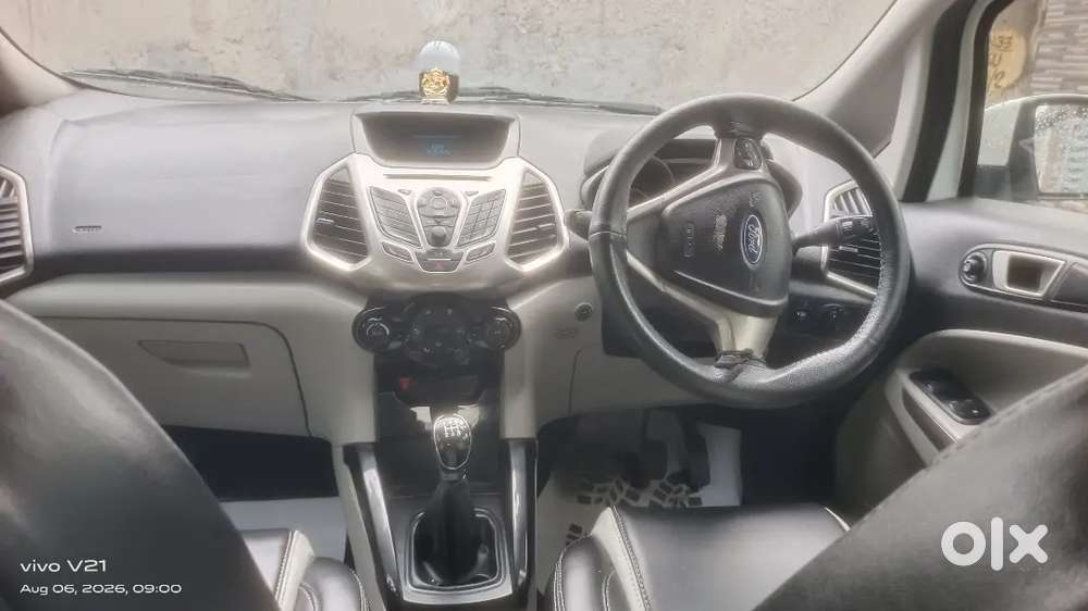 Ford Ecosport Titanium 2013 Petrol And Cng