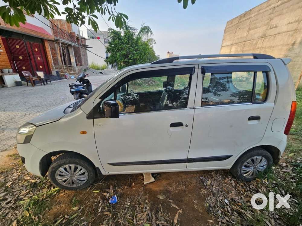 Wagon R Brand New Condition Only 40000km Driven Number 1 Condition