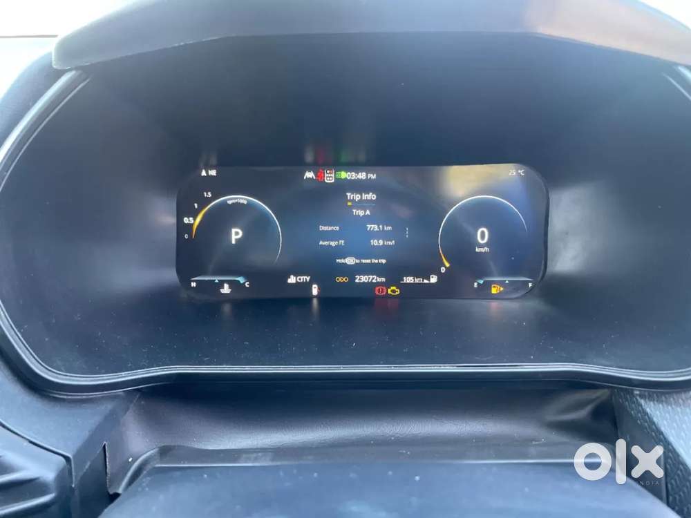 Tata Safari, 2023, Diesel