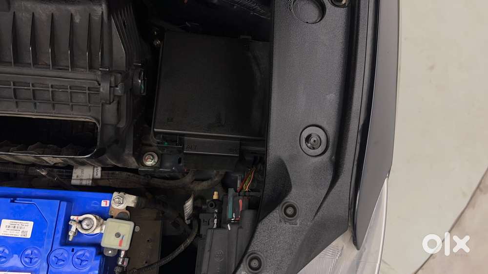 Mahindra Xuv700 2.2 Ax 7 Diesel Mt Luxury Pack Str, 2023, Diesel