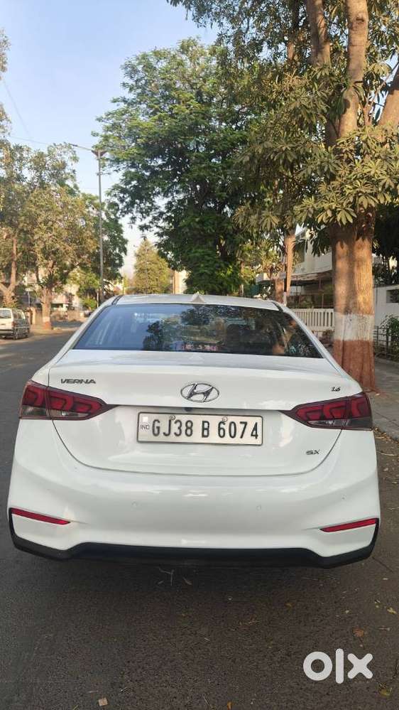 Hyundai Verna 1.6 Sx (o) Vtvt At, 2018, Petrol