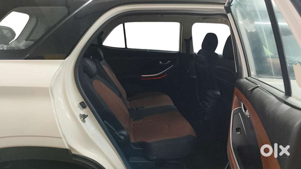 Hyundai Alcazar Prestige 7-seater, 2022, Petrol