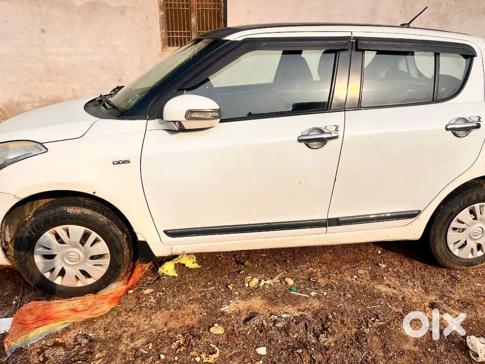 Maruti Suzuki Swift 2016 Diesel 112000 Km Driven