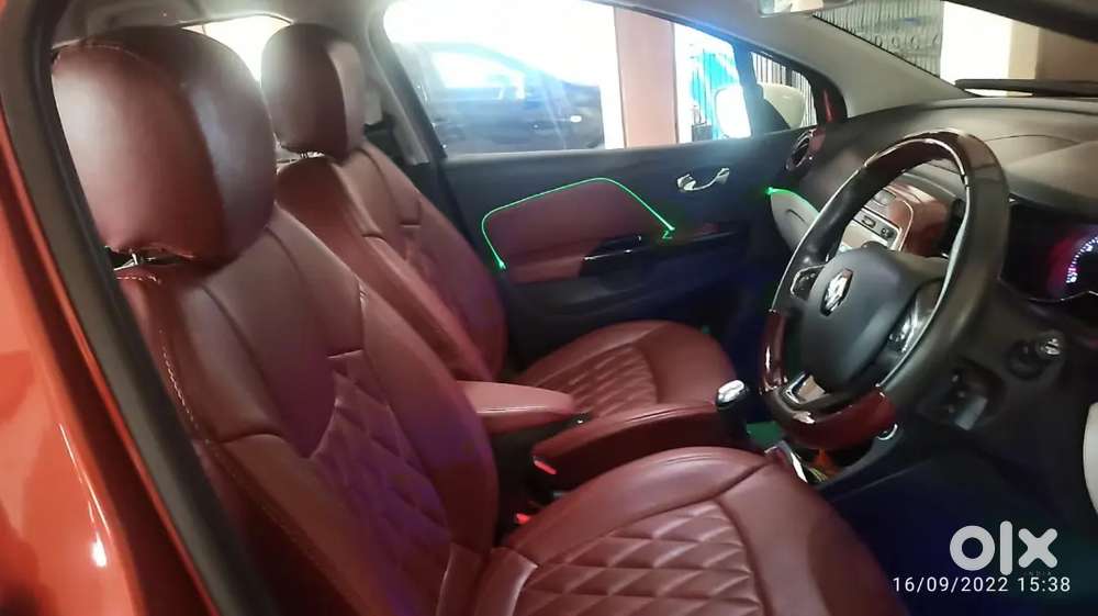 Designer Mumbai Mint Condition Renault Captur 2019 Petrol 36700 Km Dvn