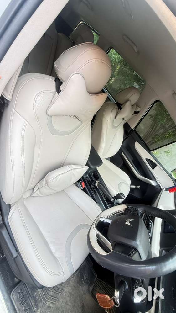 Mahindra Xuv700 Mx Base Model 7 Seater 2024 Diesel 58500 Km Driven