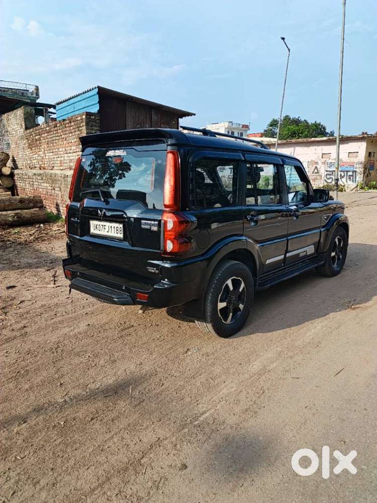 Mahindra Scorpio Classic 2.2 S 11 Mt 7 Cc, 2023, Diesel
