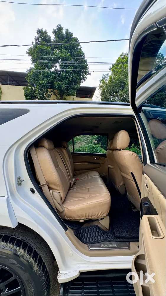 2013 Toyota Fortuner 3.0 4x2 Automatic Diesel, Only 1,35,000 Km Driven