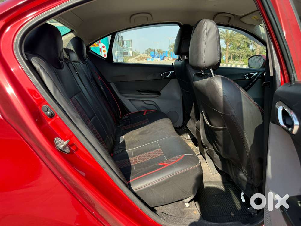 Tata Tigor Xza, 2018, Petrol