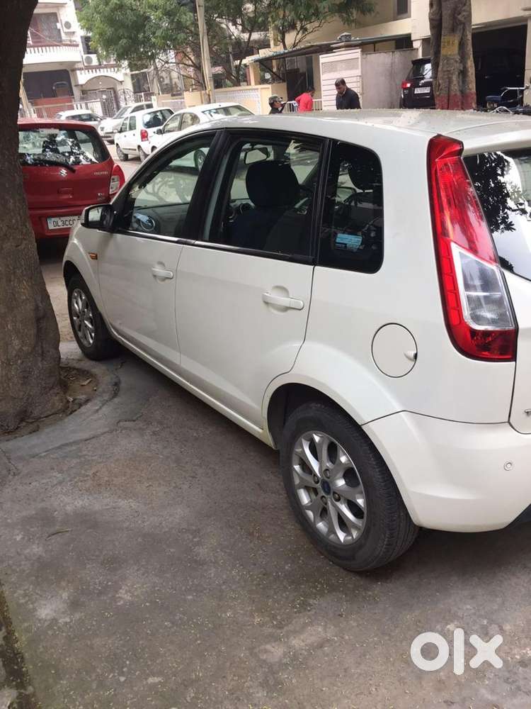 Ford Figo 1.2 Petrol 2015