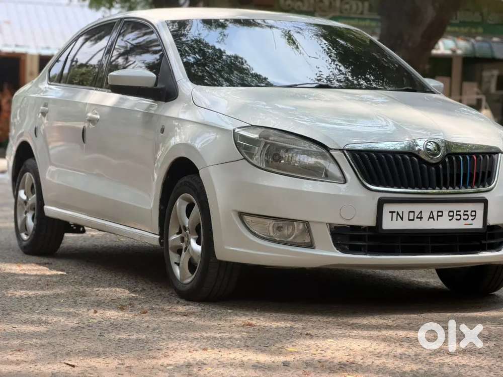 Skoda Rapid 2015 Diesel 95000 Km Driven