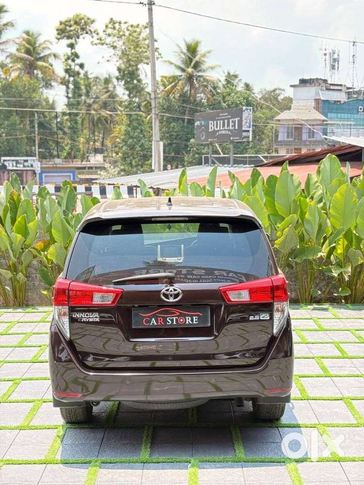 Toyota Innova Crysta 2.8 Z, 2016, Diesel