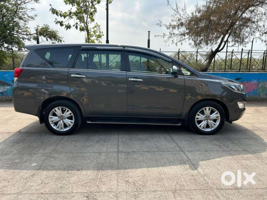 Toyota Innova Crysta 2.8 Zx At 7 Seater, 2019, Diesel