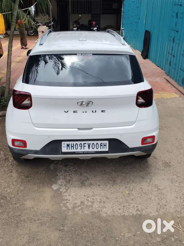 Hyundai Venue S Plus 2022 Petrol