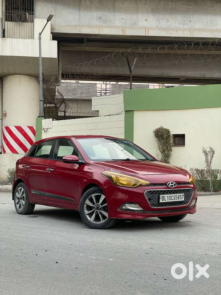 Red Colour Fully Automatic Manual Car