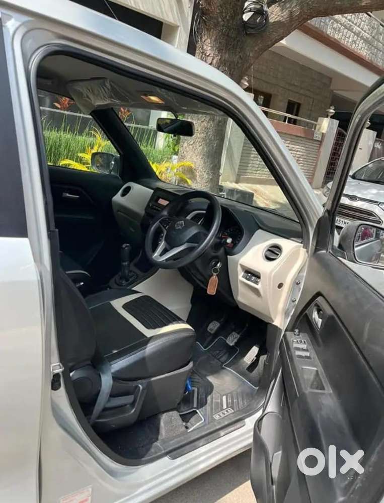 Maruti Suzuki Wagon R Zxi, 2022, Petrol